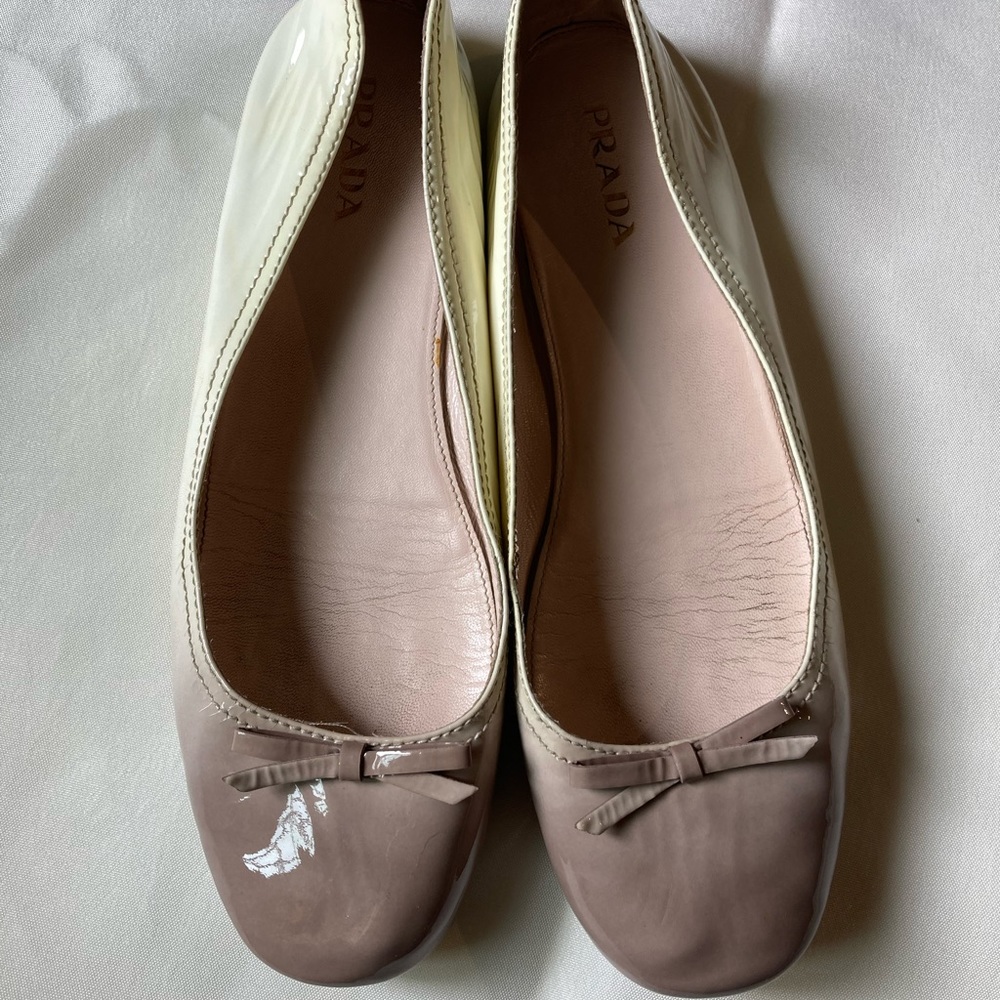 Prada Bianca Quarzo Ombré Patent Leather Ballet Flats - Picture 2 of 11